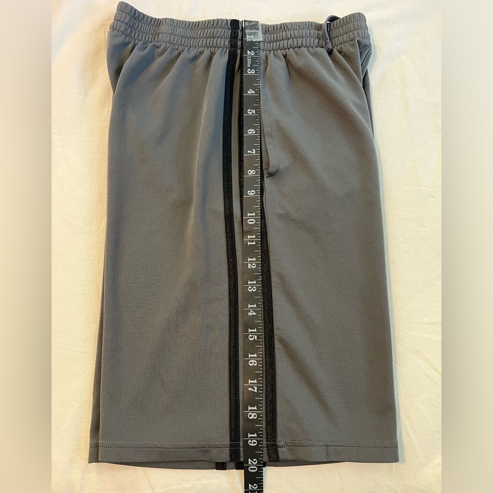 UA Tee and Adidas Shorts - Boys XL - Picture 10 of 11